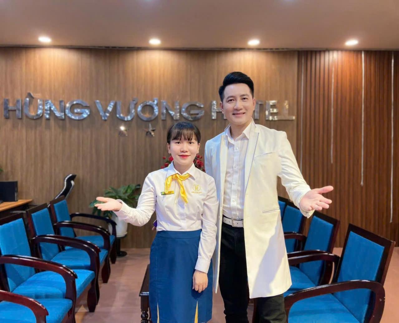 훙 부옹 호텔 꽝응아이 외부 사진
